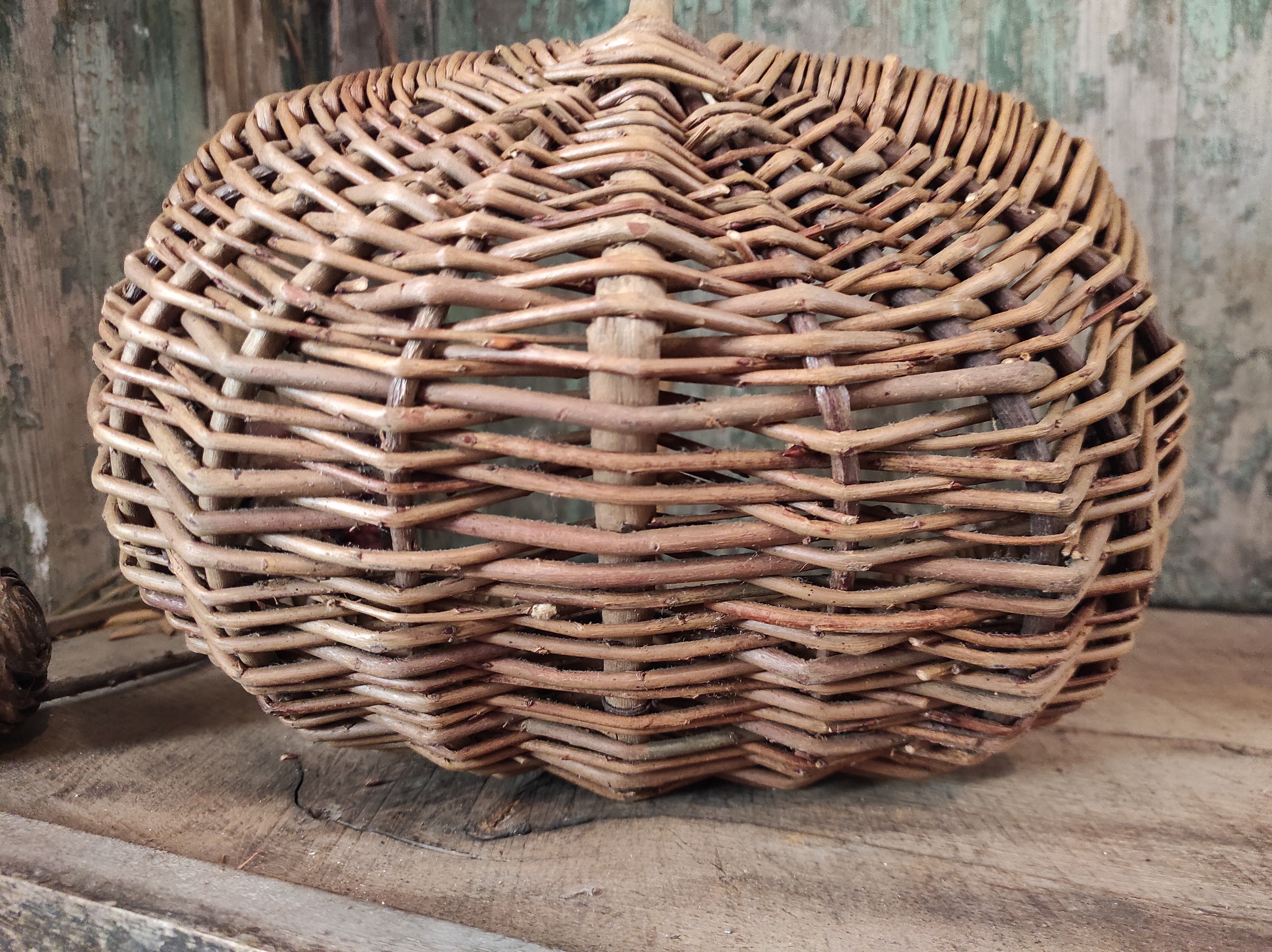 French vintage oval basket