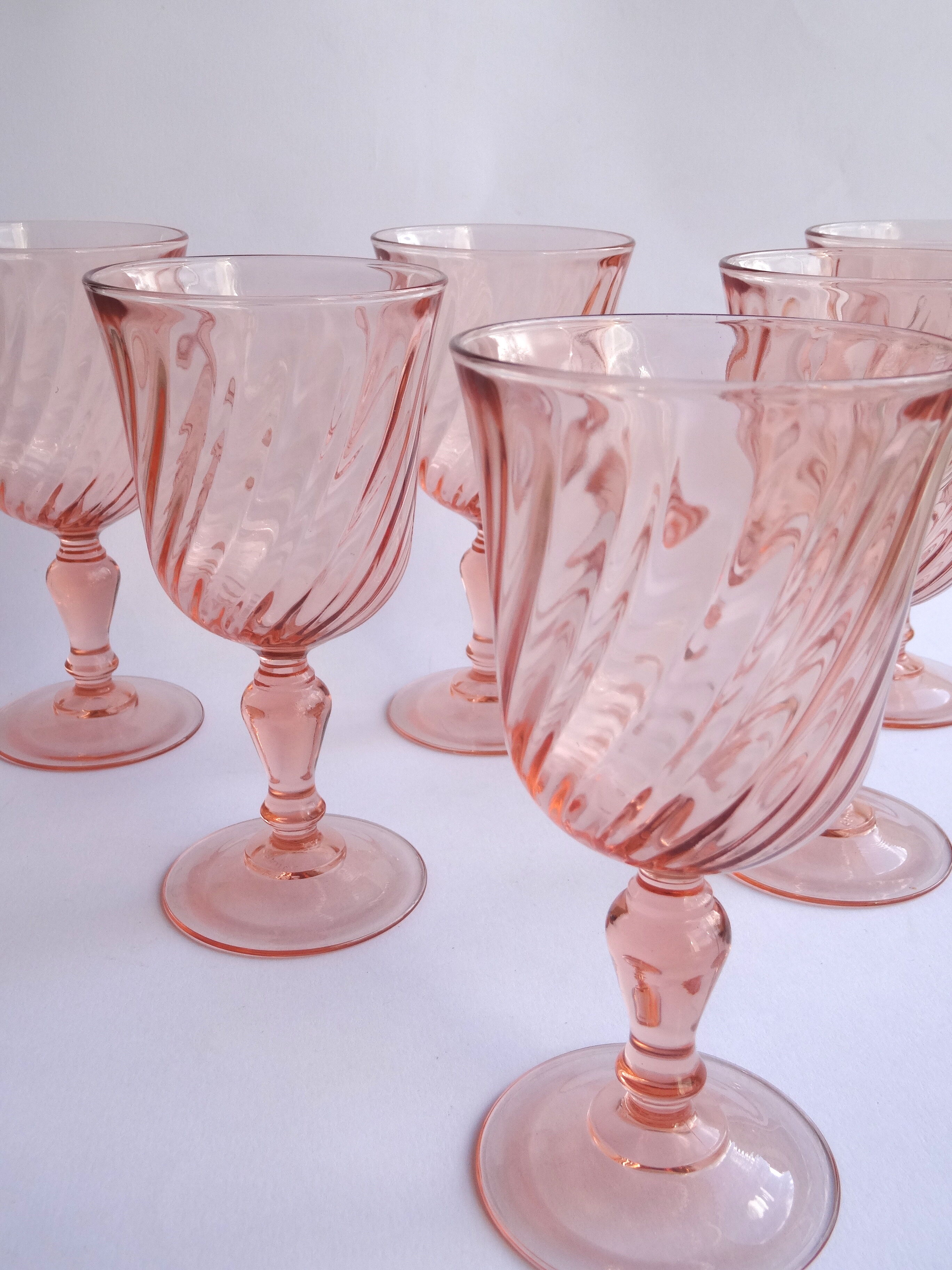 6 Luminarc Rosaline red wine glasses