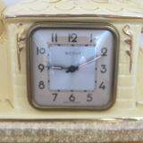 Art deco pendulum decorative ceramic doves