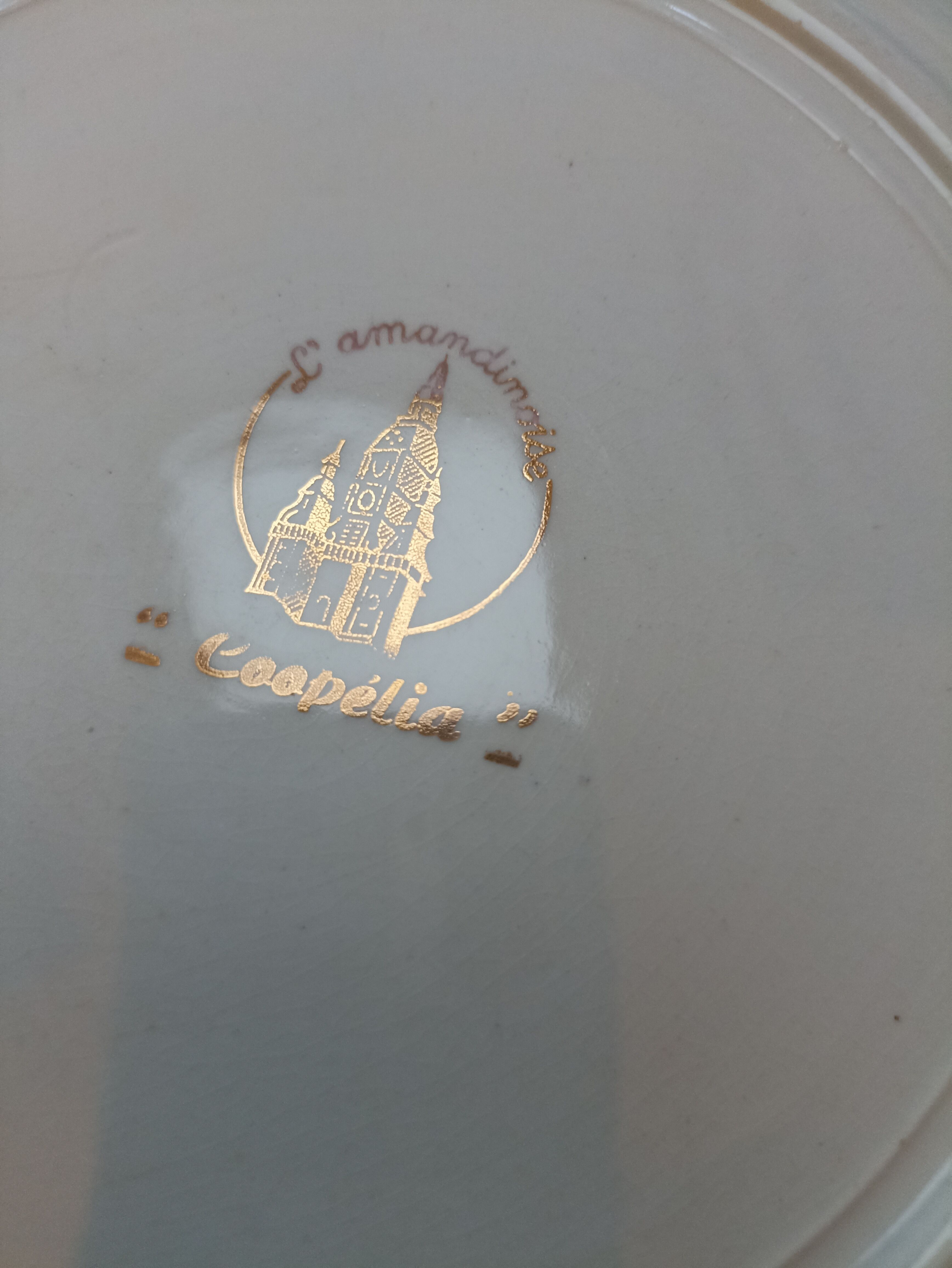 Flat plates L'amandinoise