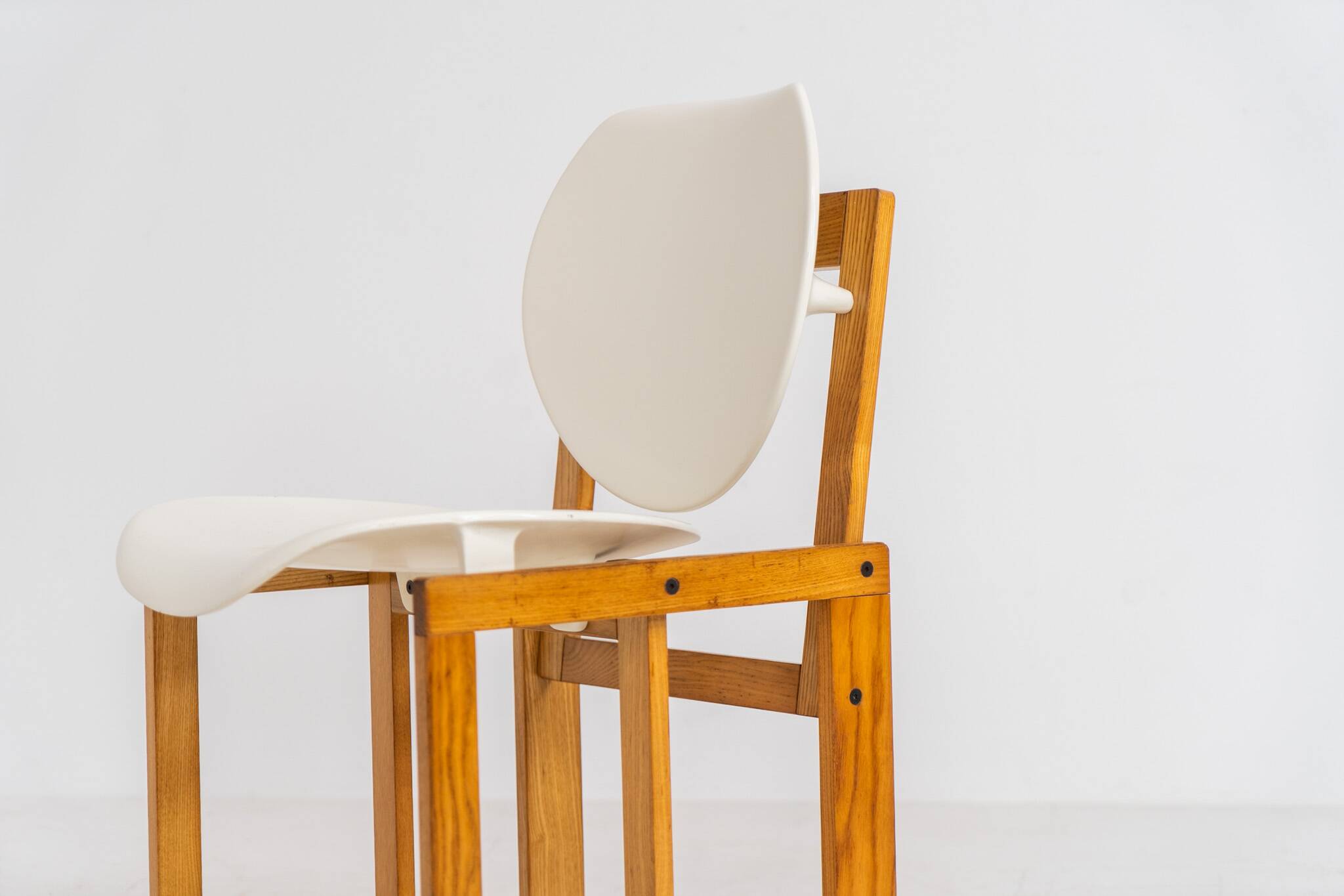 ‘Serena’ side chair by Giuseppe Davanzo