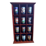 Cups cloisonné flower motifs (12) in its wooden shelf