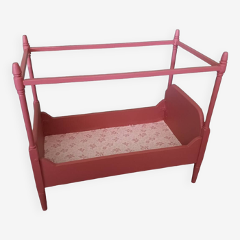 Vintage baby canopy bed