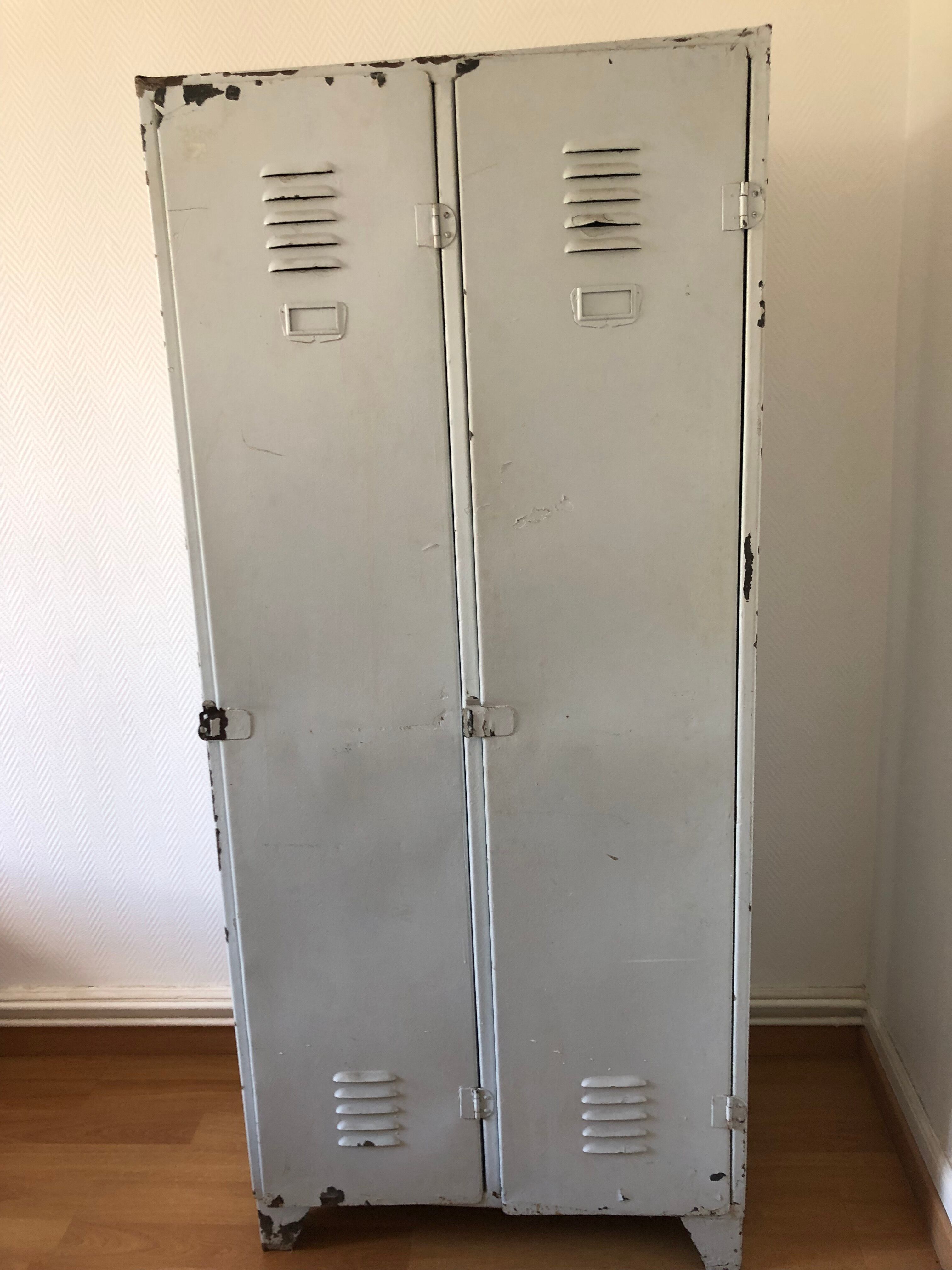 Armoire industrielle vintage Selency