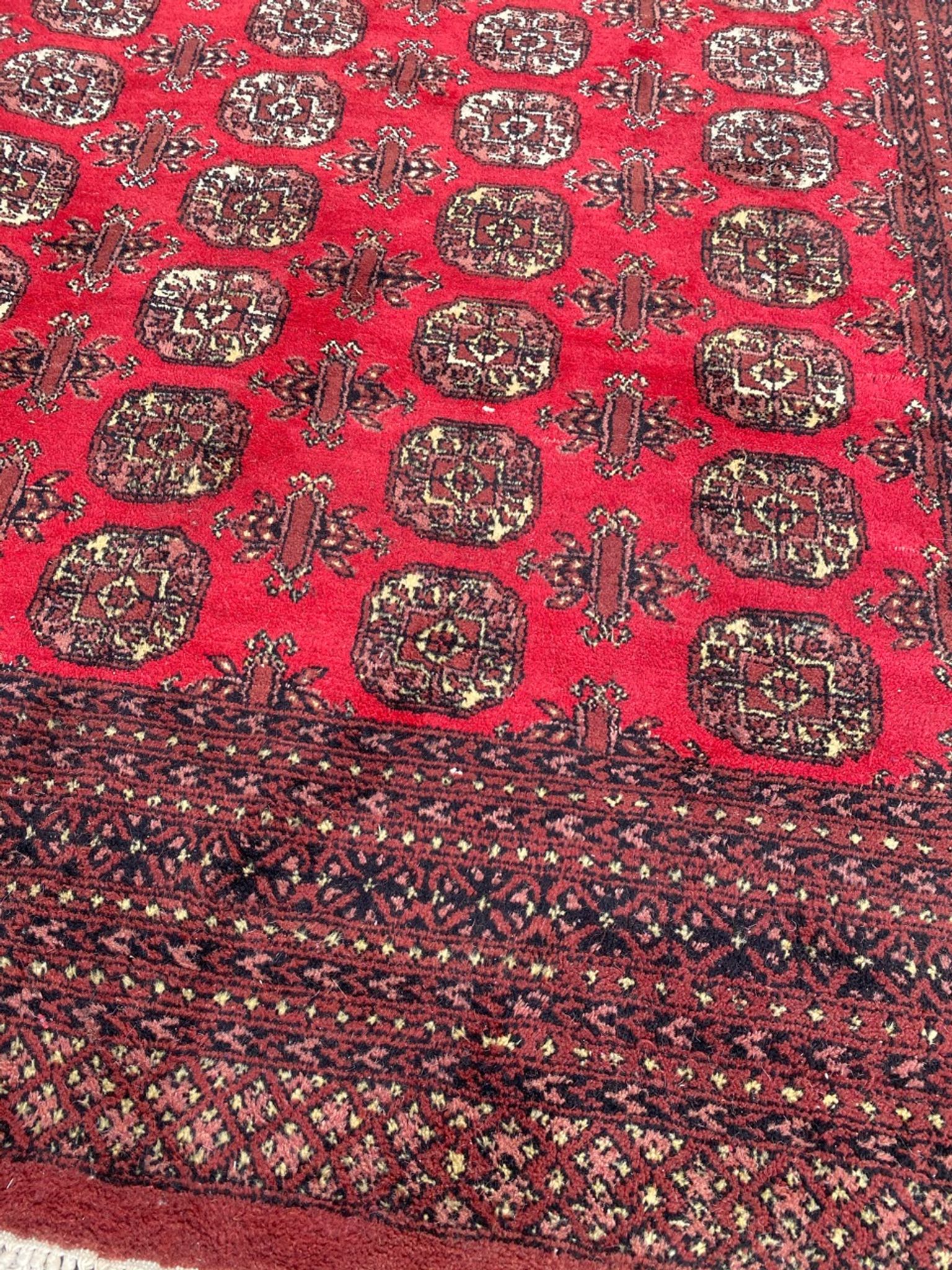 Carpet turkmen pakistan bukhara 195x216 cm