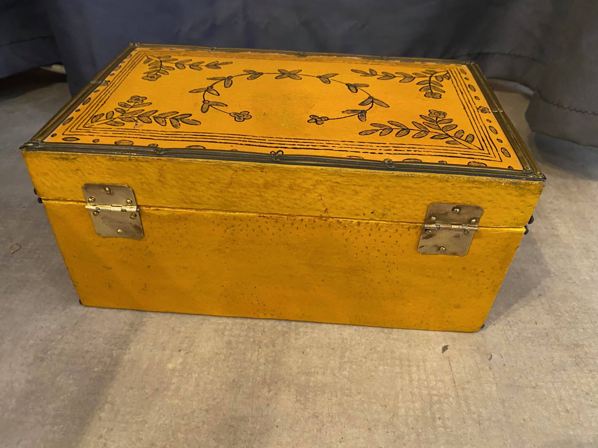 Chinese leather box with floral decor