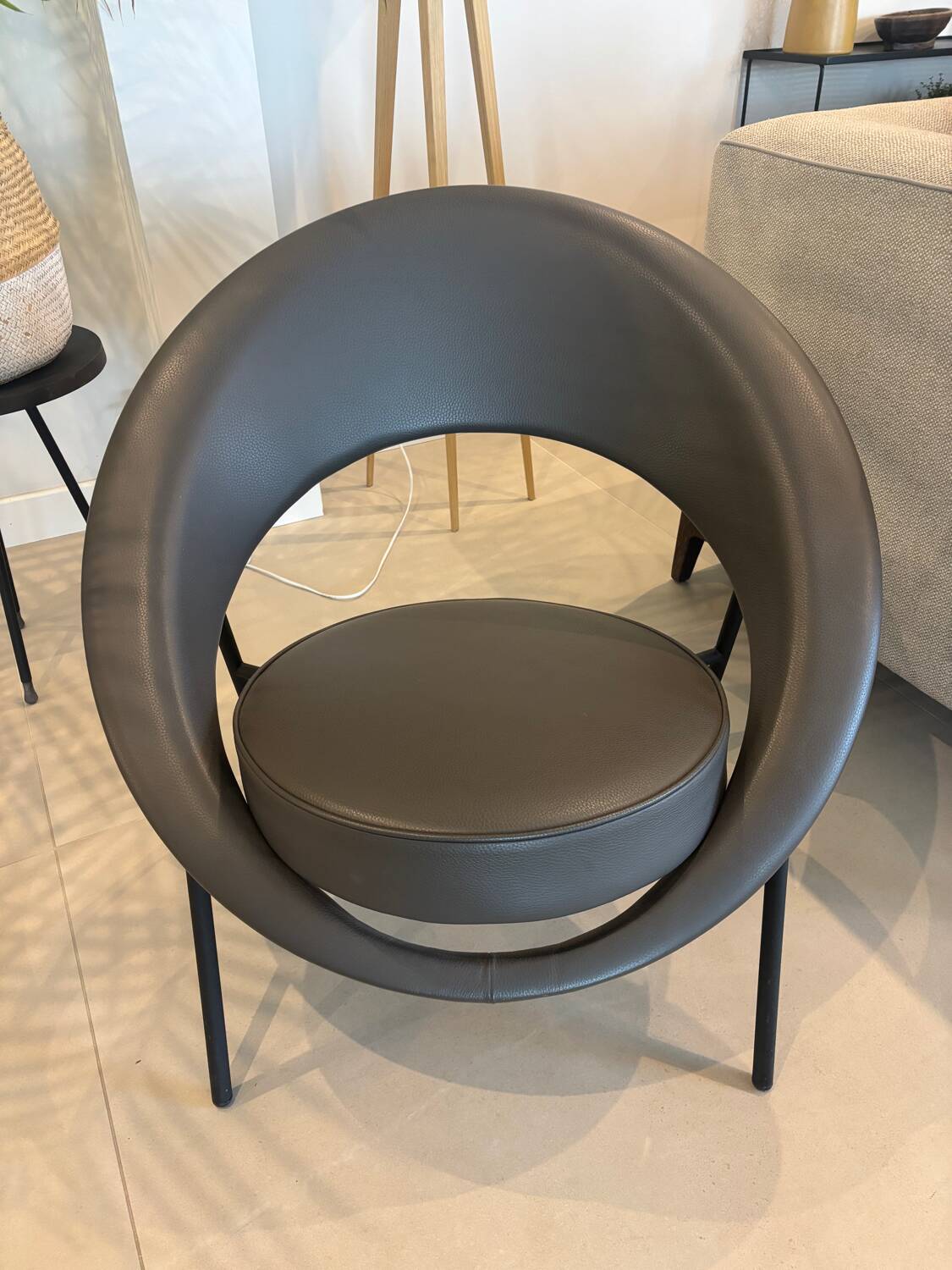 Sarurne 44 armchair by Geneviève Dangles and Christian Defrance