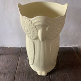 Umbrella door owl shape