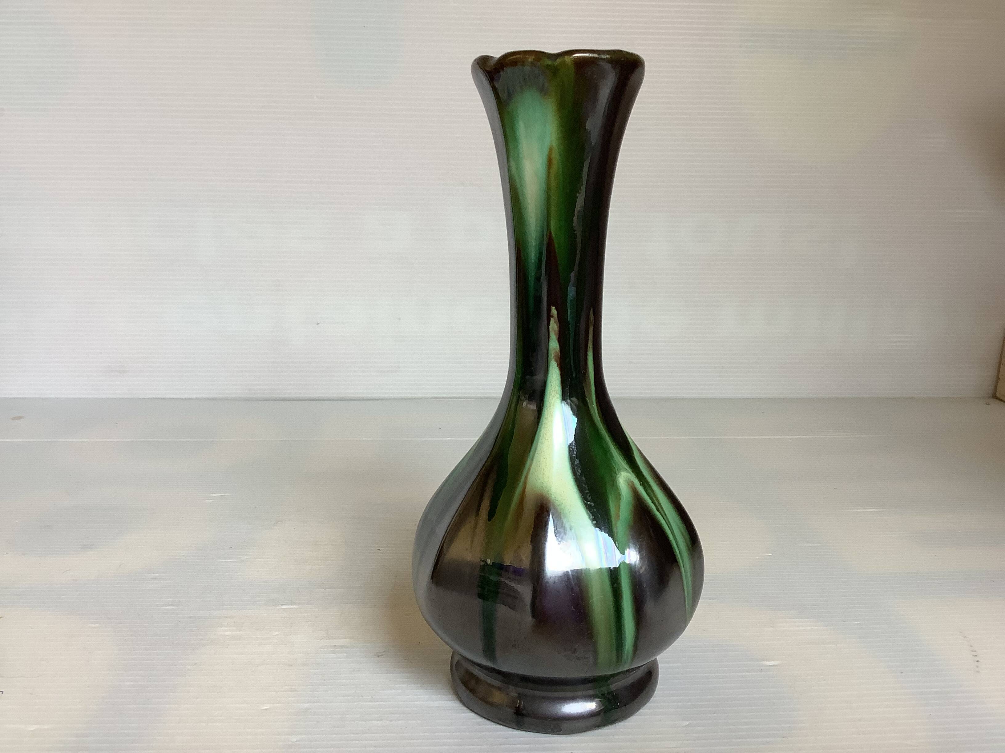 Iridescent black flared soliflore vase Thulin Belgium
