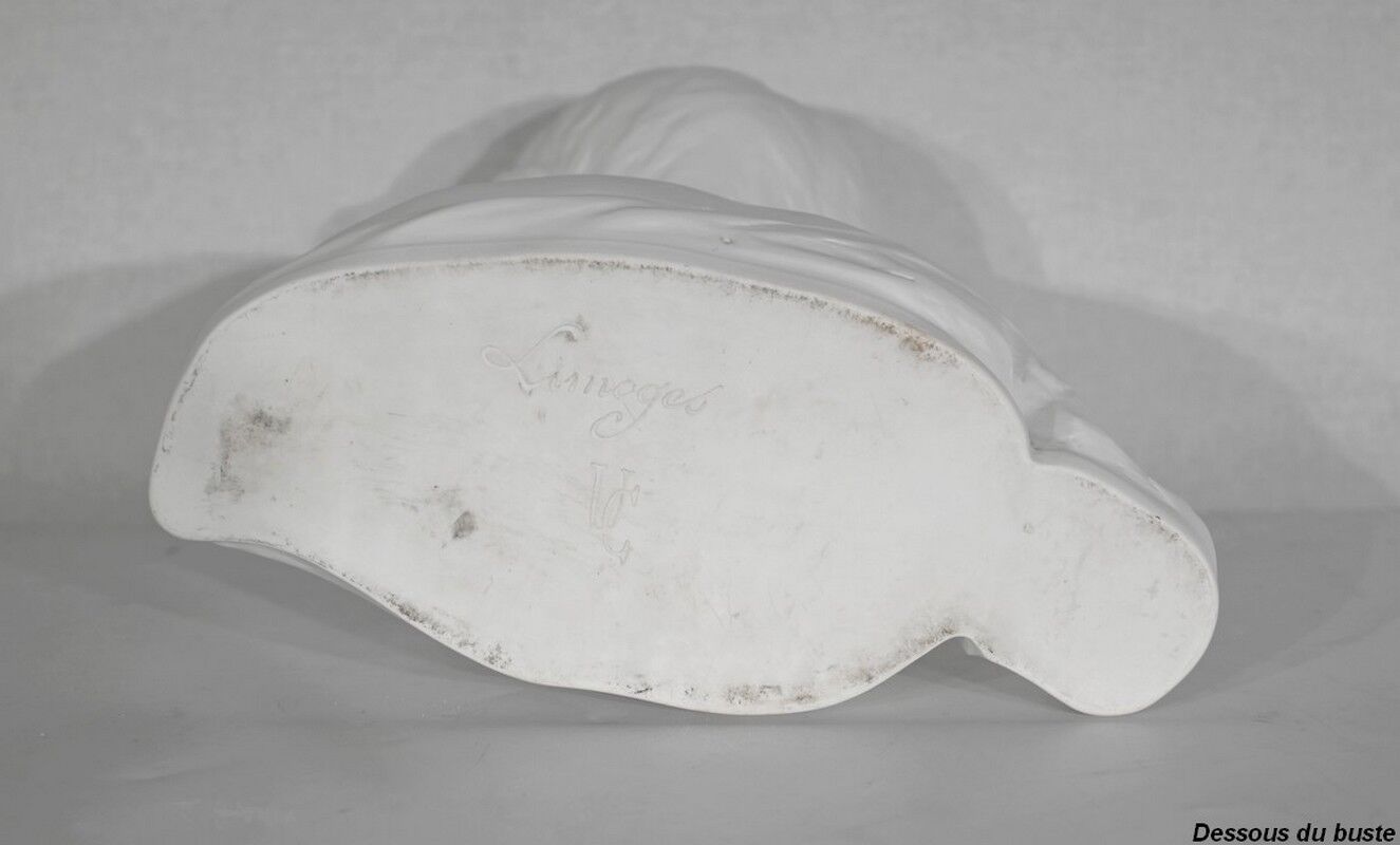 Children's bust in biscuit of limoges – early twentieth century