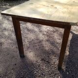 Farm table