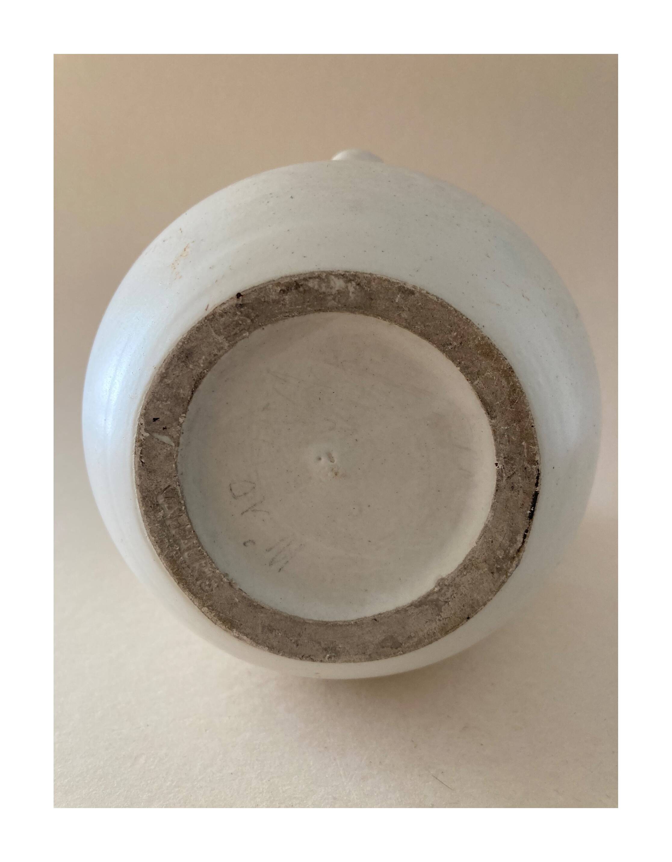 Ceramic vase