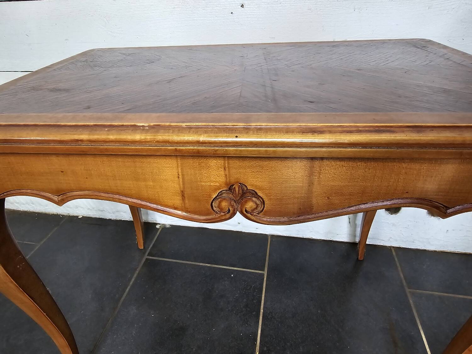 Cherry wood coffee table (small model)