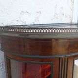 Showcase curved style louis xv