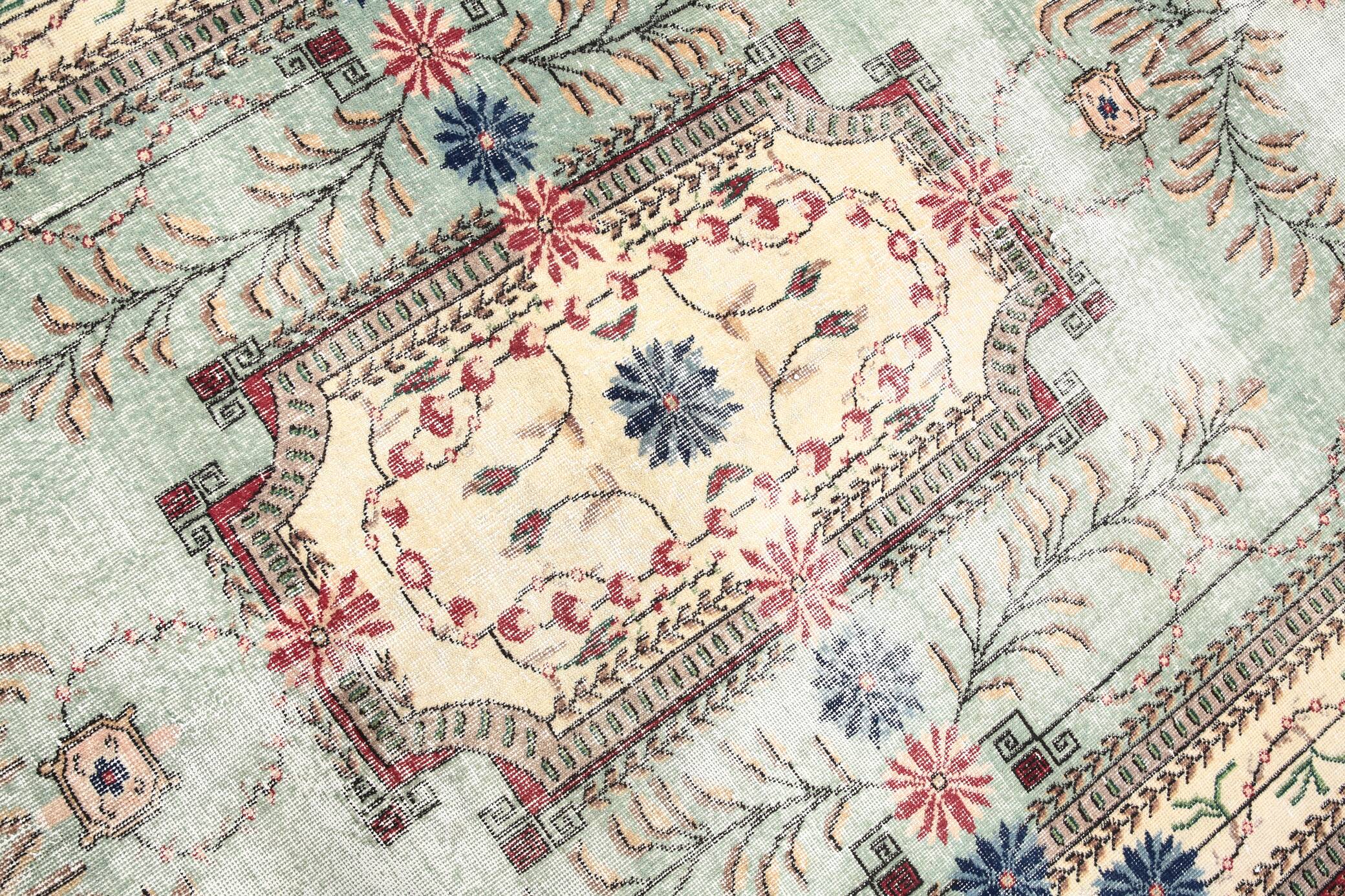 7x11 Rug For Living Room Red Green Bordered Vintage Area Rug, 215x335Cm