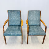 Deux fauteuils modèles Casala