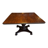 Table à manger ancienne en acajou presque carrée du 19ème siècle