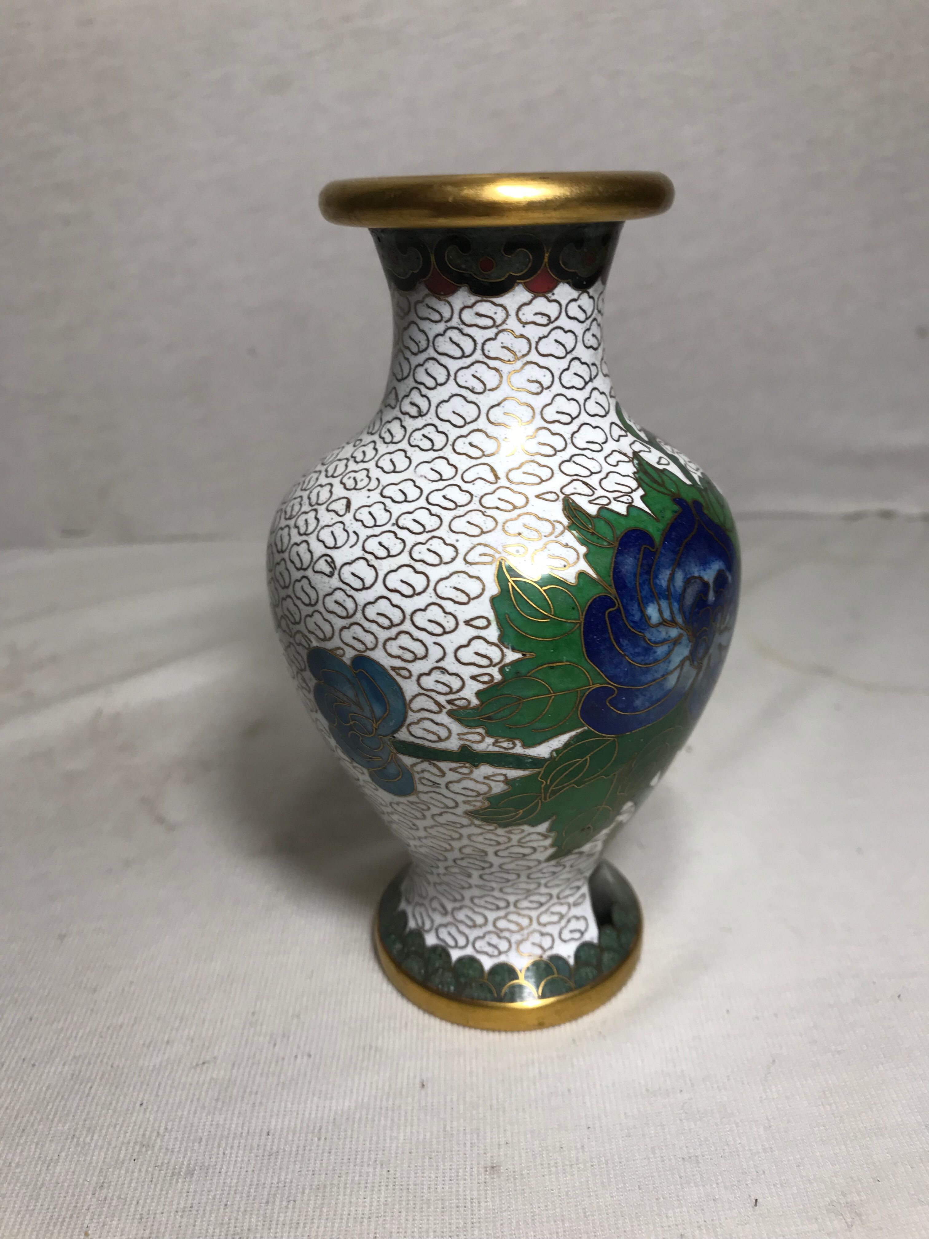 Vase cloisonné laiton dessins fleurs émaillés décoration vintage #2