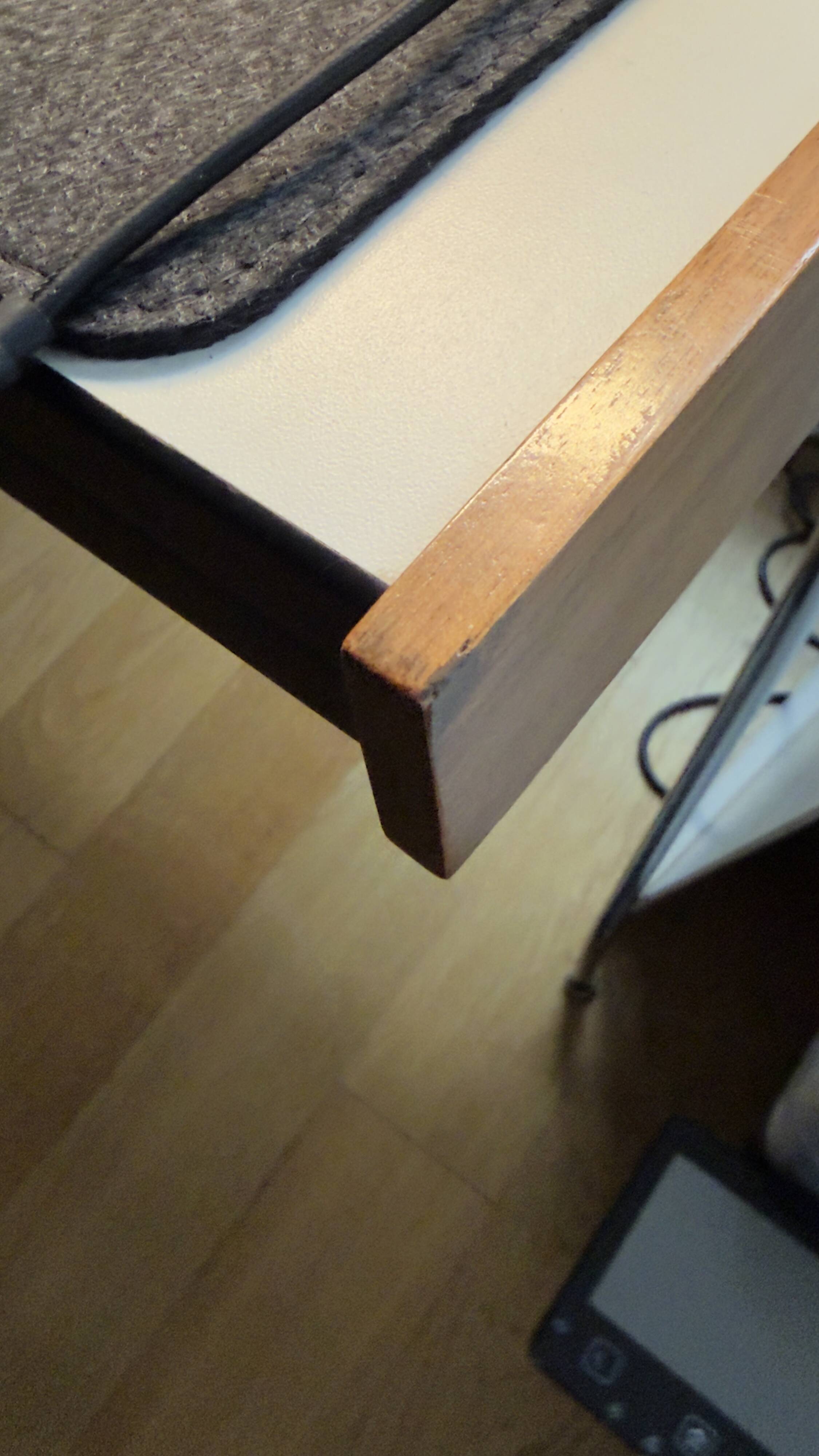 Vitra Georges Nelson "HomeDesk" desk