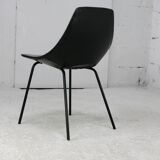 “Tonneau” chair by Pierre Guariche, Steiner edition, France, circa 1950