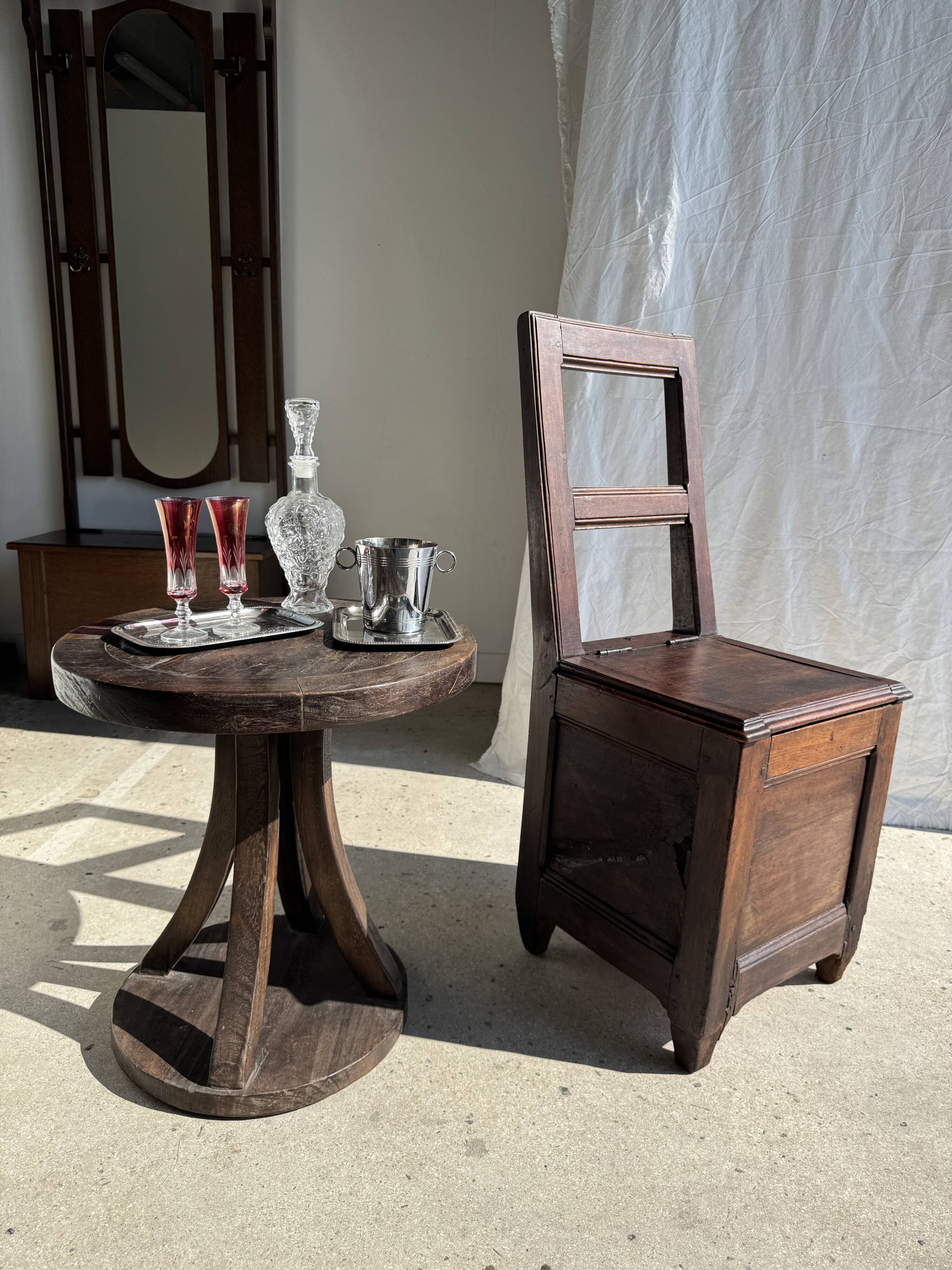 Antique oak chest chair
