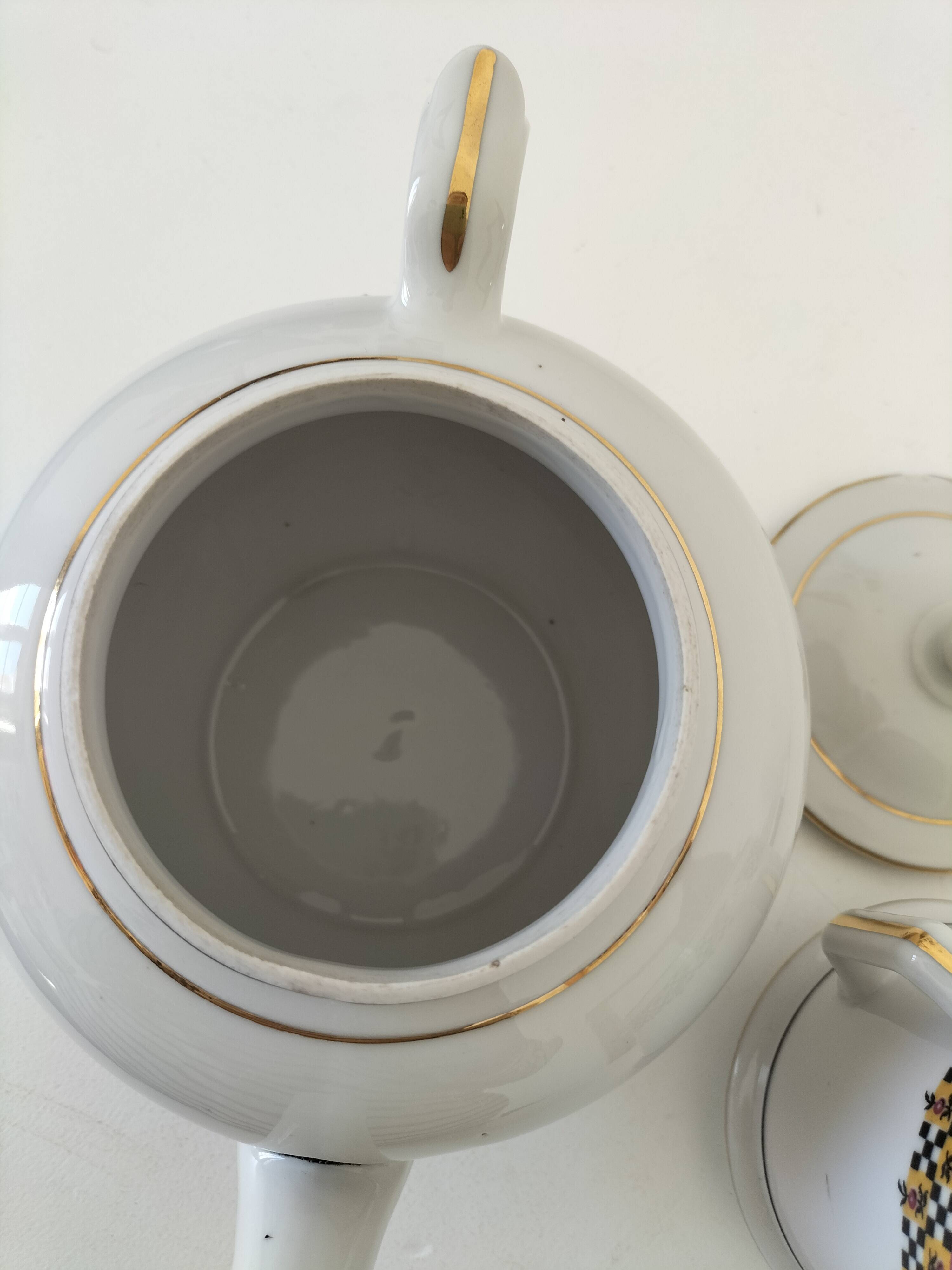 Art Deco filter coffee maker in Limoges porcelain by Balleroy Frères