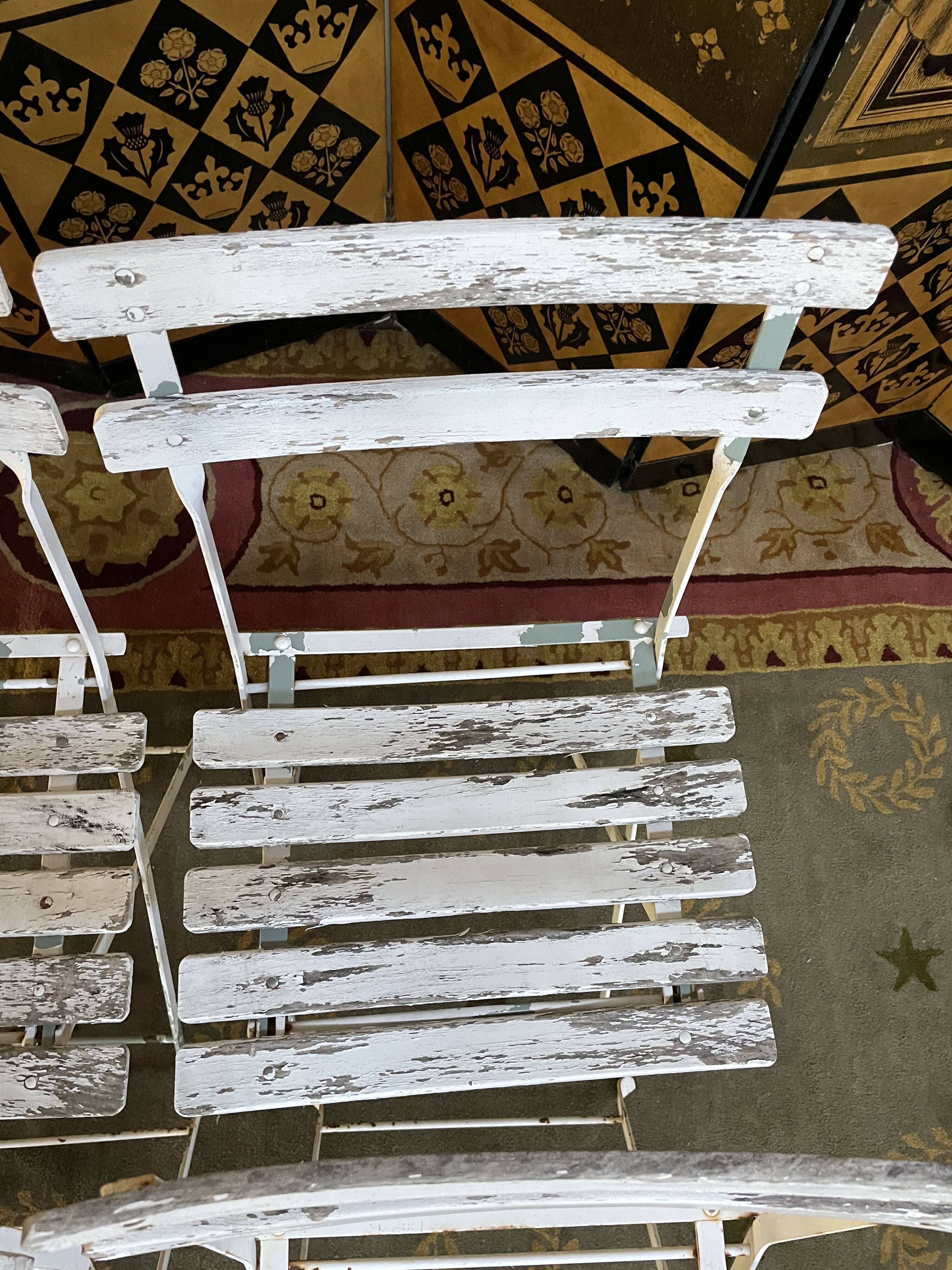 Suite de 6 chaises de jardin pliantes en lattes