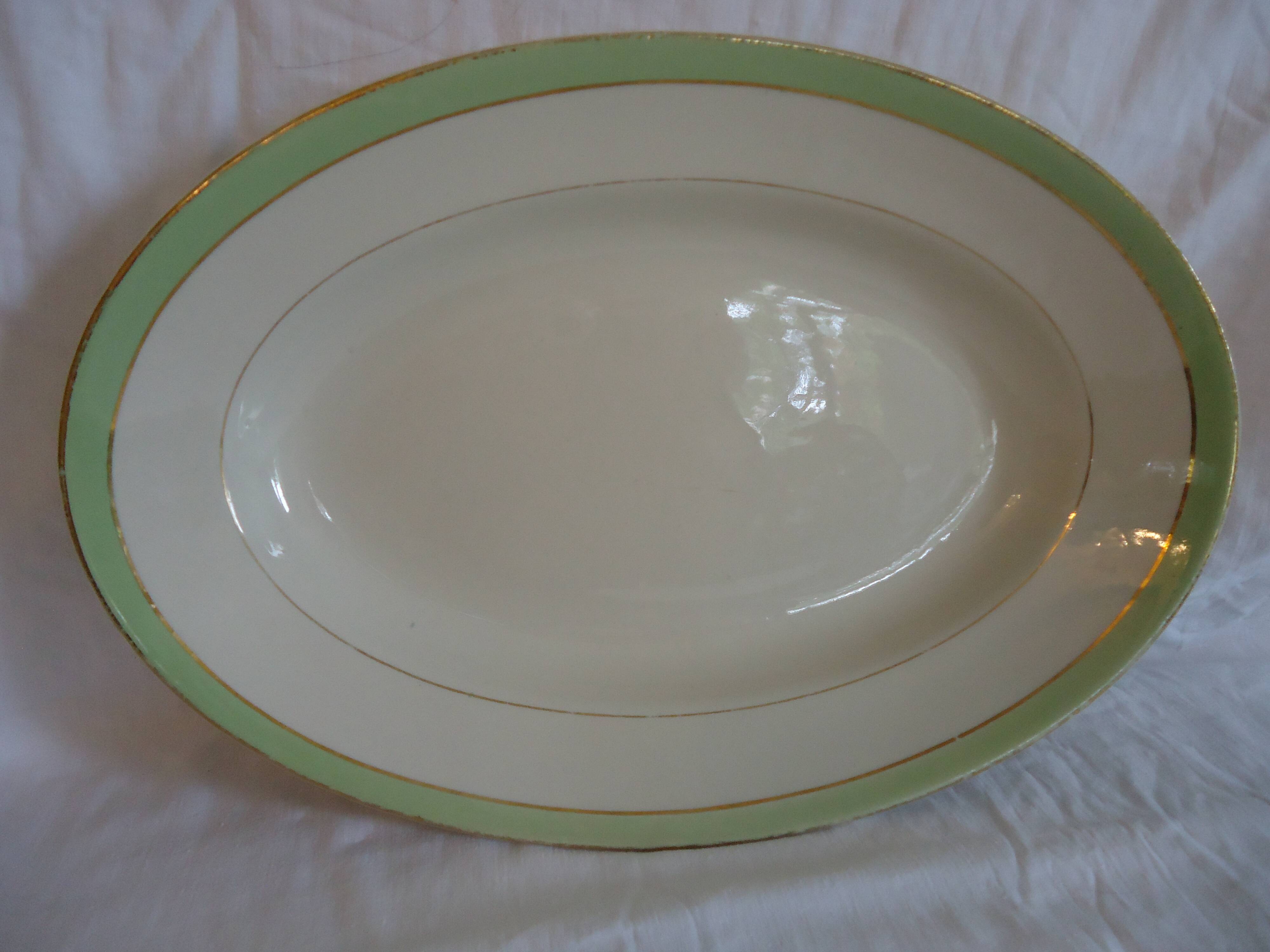 Oval serving dish moulin des loups orchies “villars”