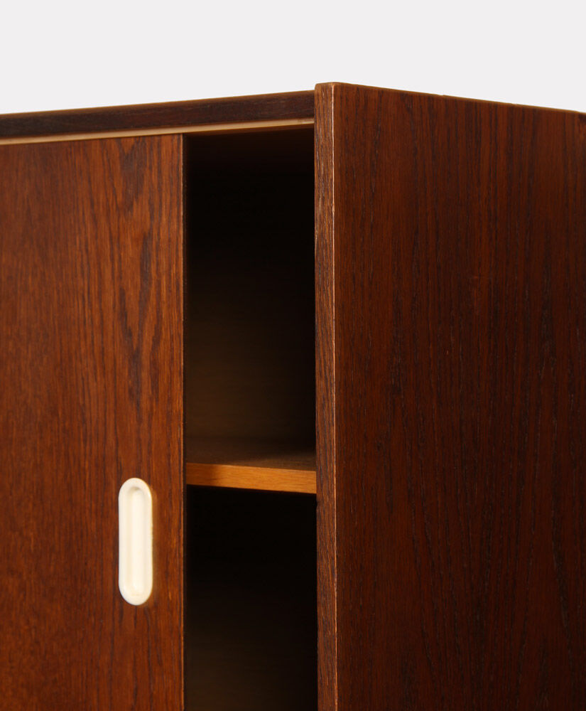 Oak dresser, U-452 model by Jiri Jiroutek, 1960