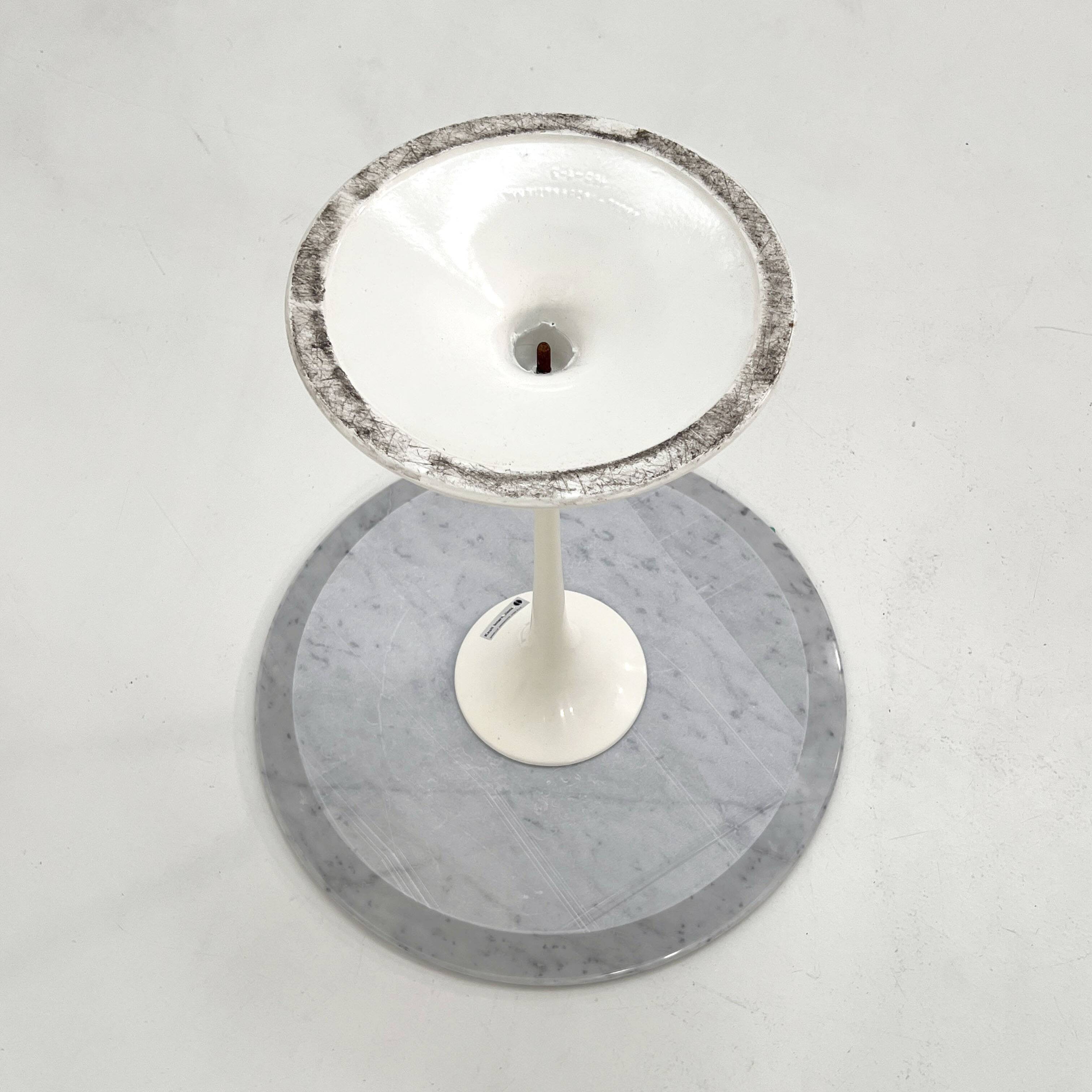Table d'appoint en marbre Tulip par Eero Saarinen pour Knoll, 1970