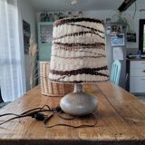 Lampe années 70 grès et tissage