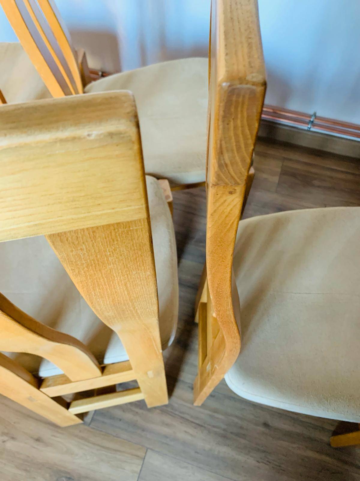 Set of 4 Regain chairs