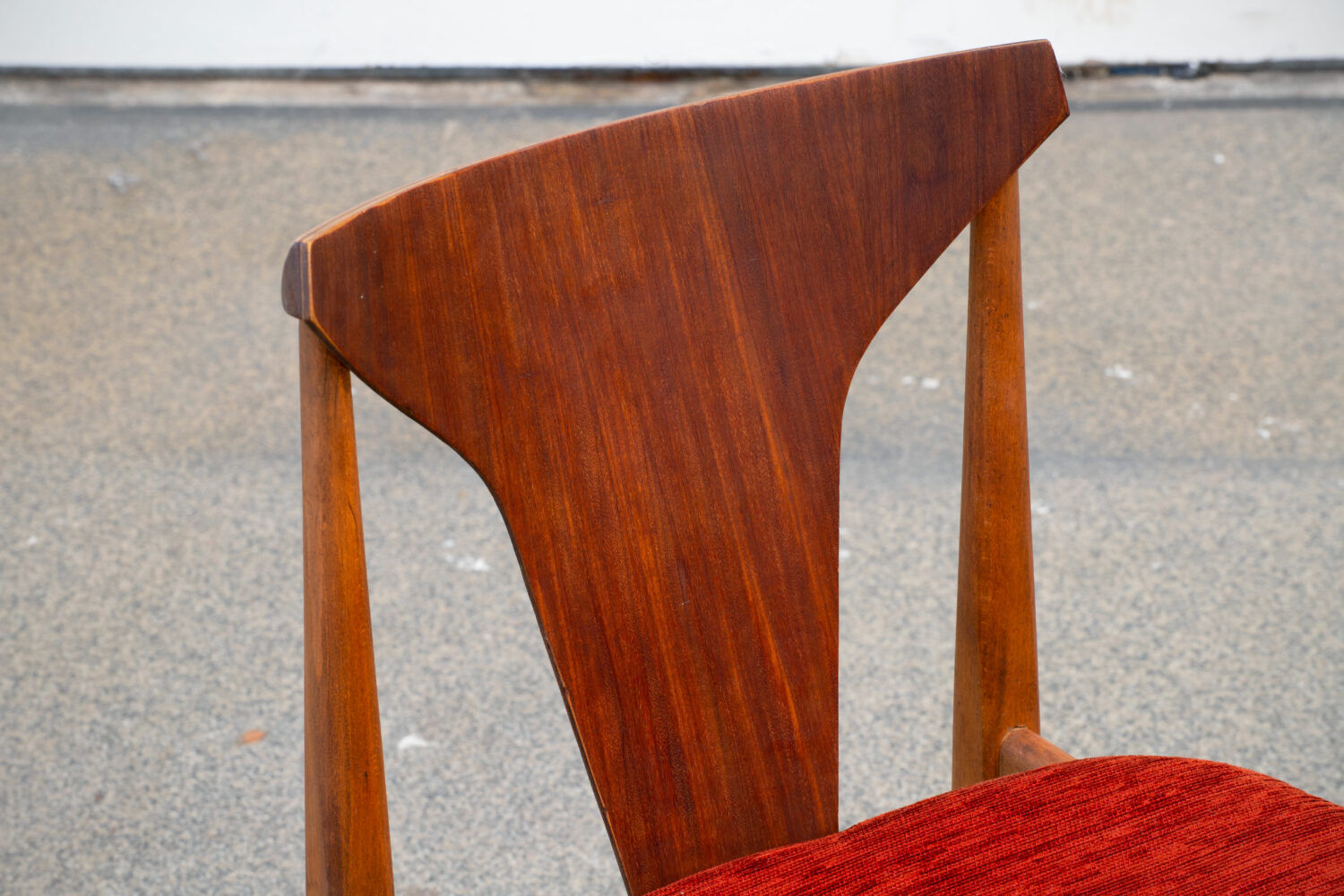 Série de 4 chaises scandinaves vintage 1960