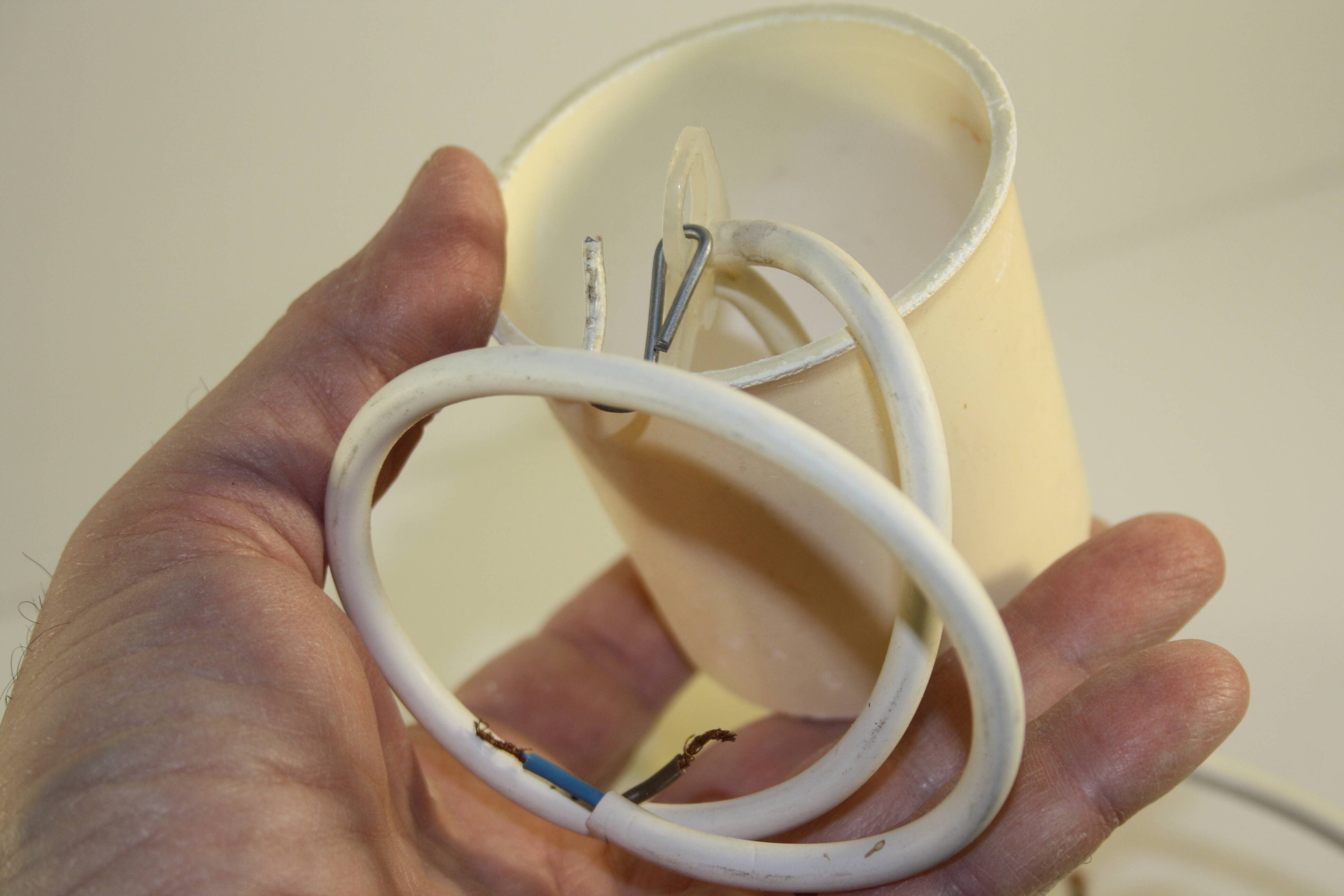 Pair of transparent portable lamps