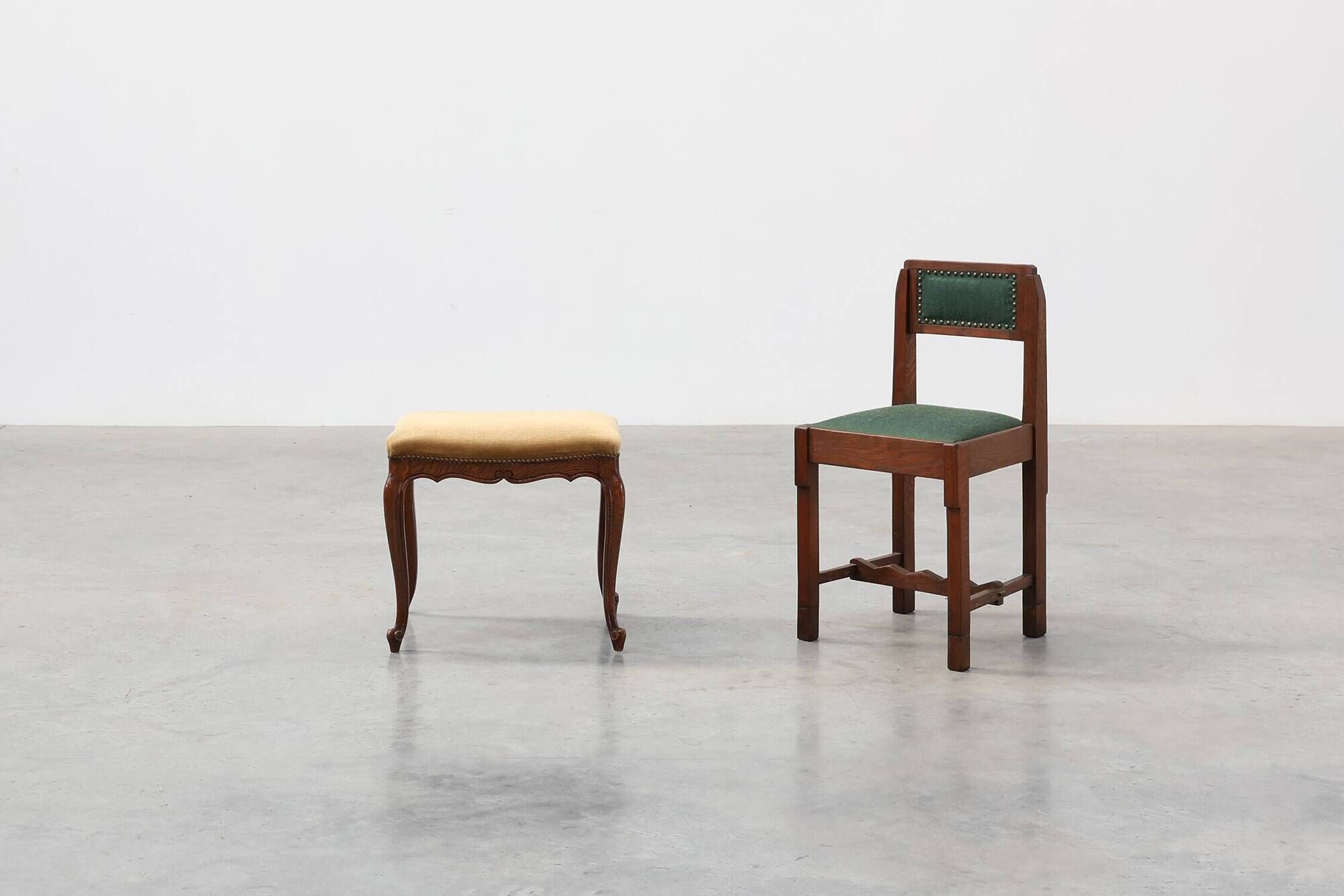 Louis XV Style Walnut Stool with Cabriole Legs and Velvet Seat, France, 20t