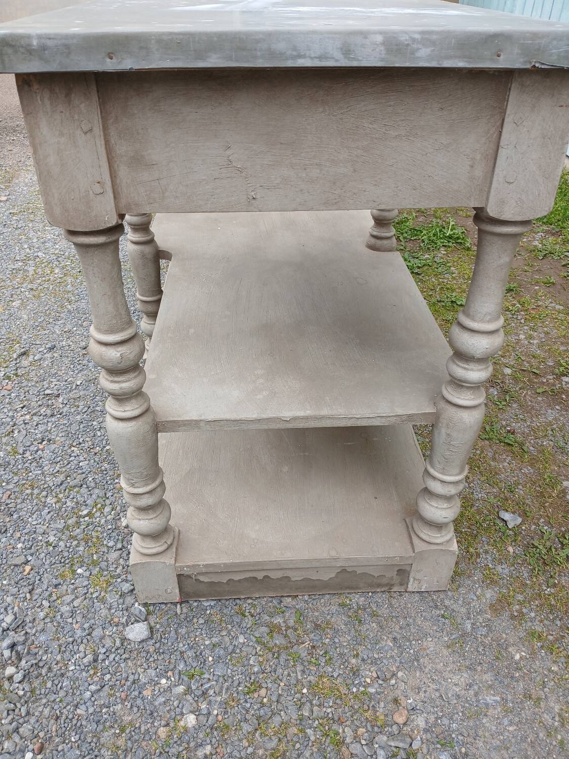 Grand meuble style drapier en bois et zinc