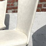 Set of 4 vintage Baumann chairs, in wood and white faux leather, model ESSOR.