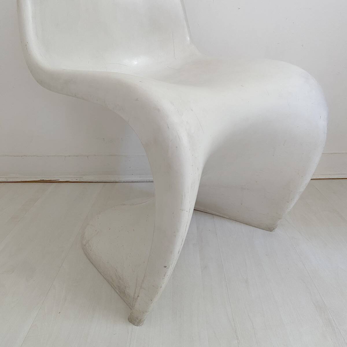 Panton S-Chair Design Verner Panton for Hermann Miller