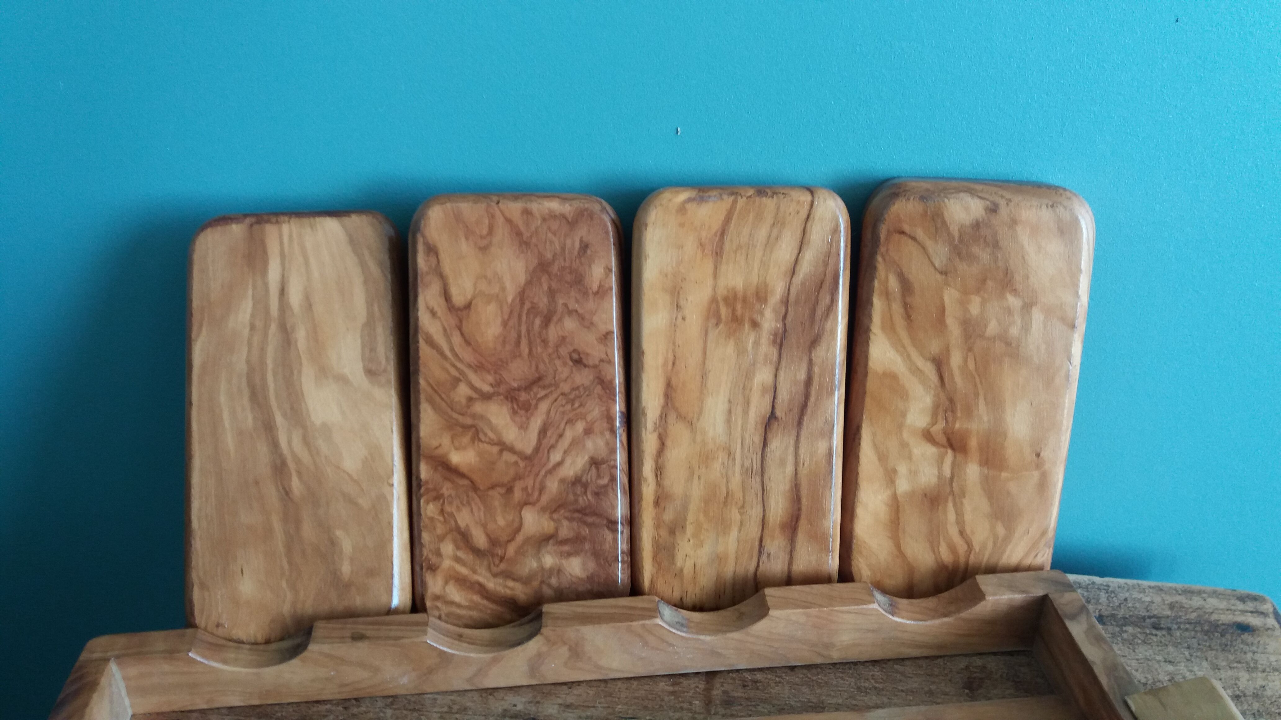 Olive wood aperitif platter and ramekins