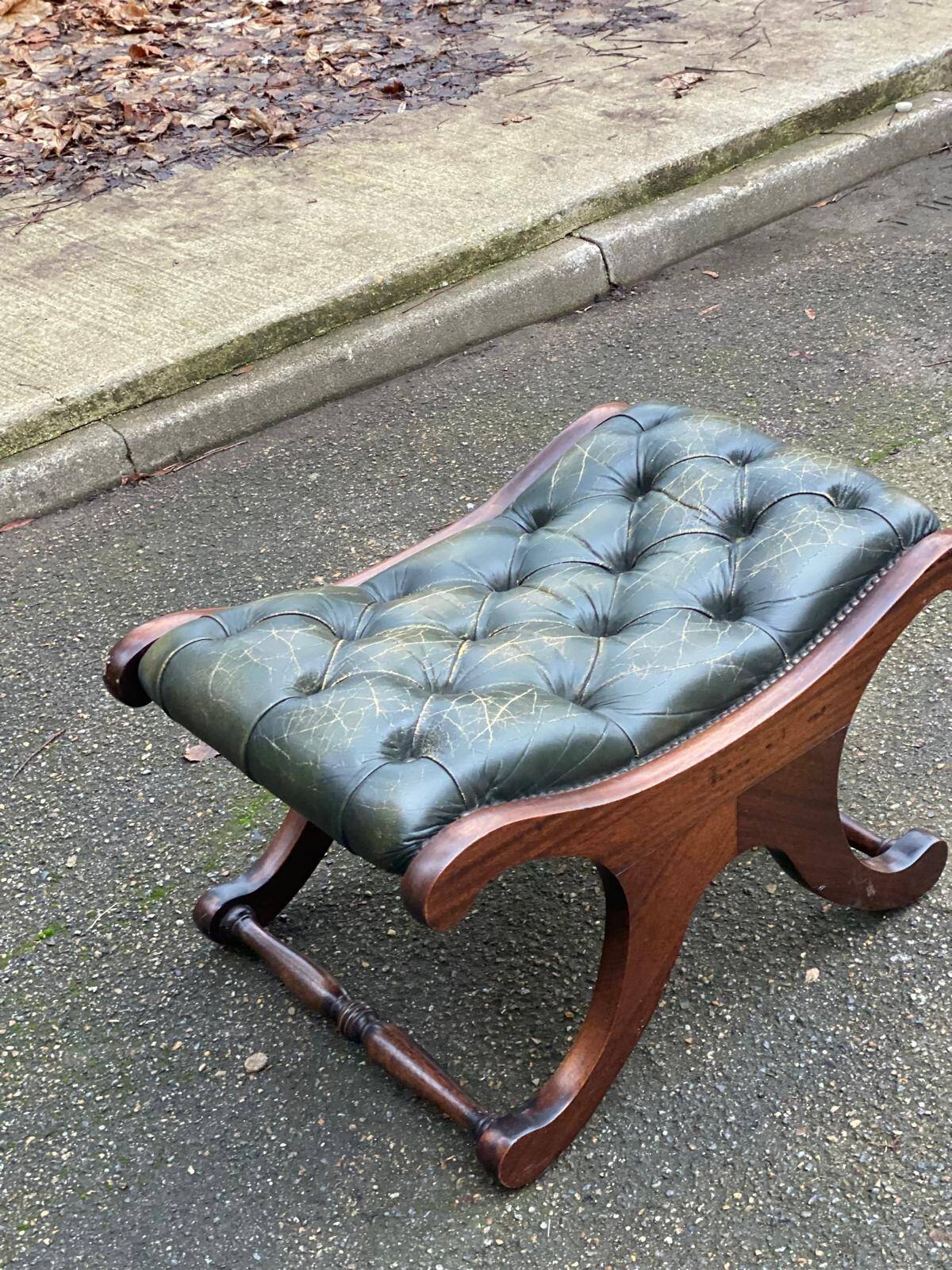 Chesterfield pouf in olive green leather, footstool