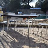 Set of table and four chairs formica
