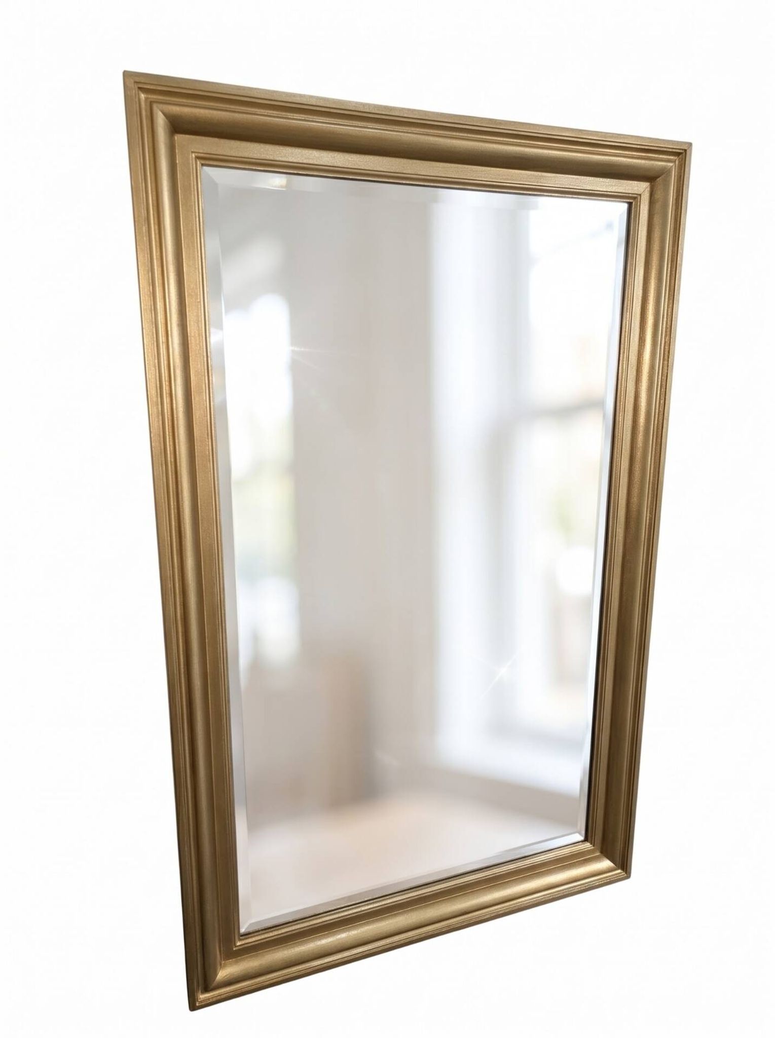 Golden mirror in oak from the 19th century.
