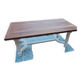 Table à manger en noyer