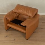 675 Maralunga Armchair & Ottoman, Vico Magistretti, Cassina