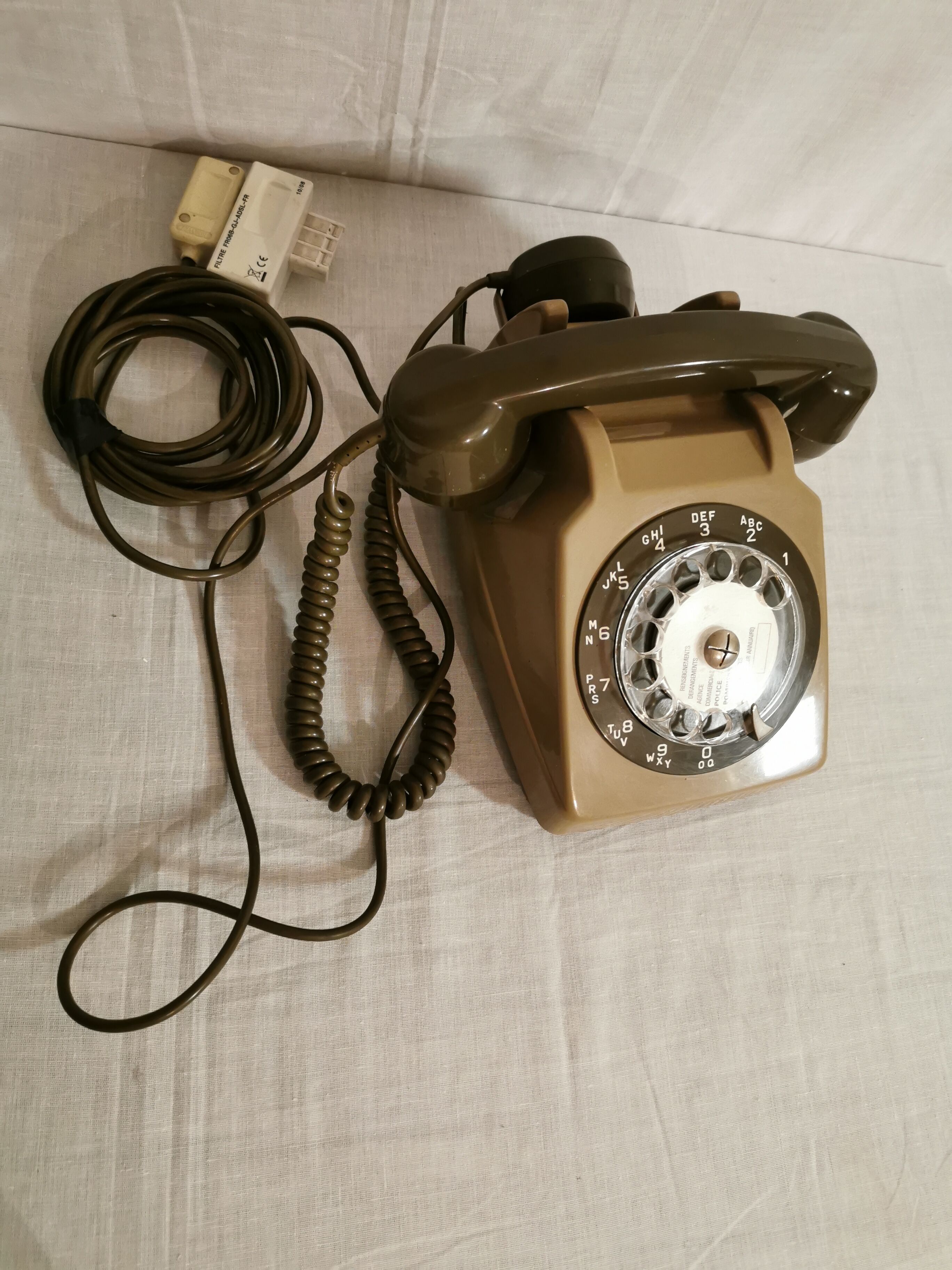 Phone year 1980 PTT Vintage khaki