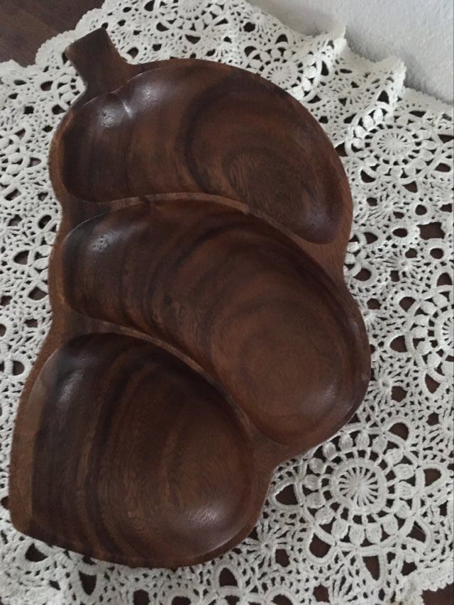 Wooden tray with original shape