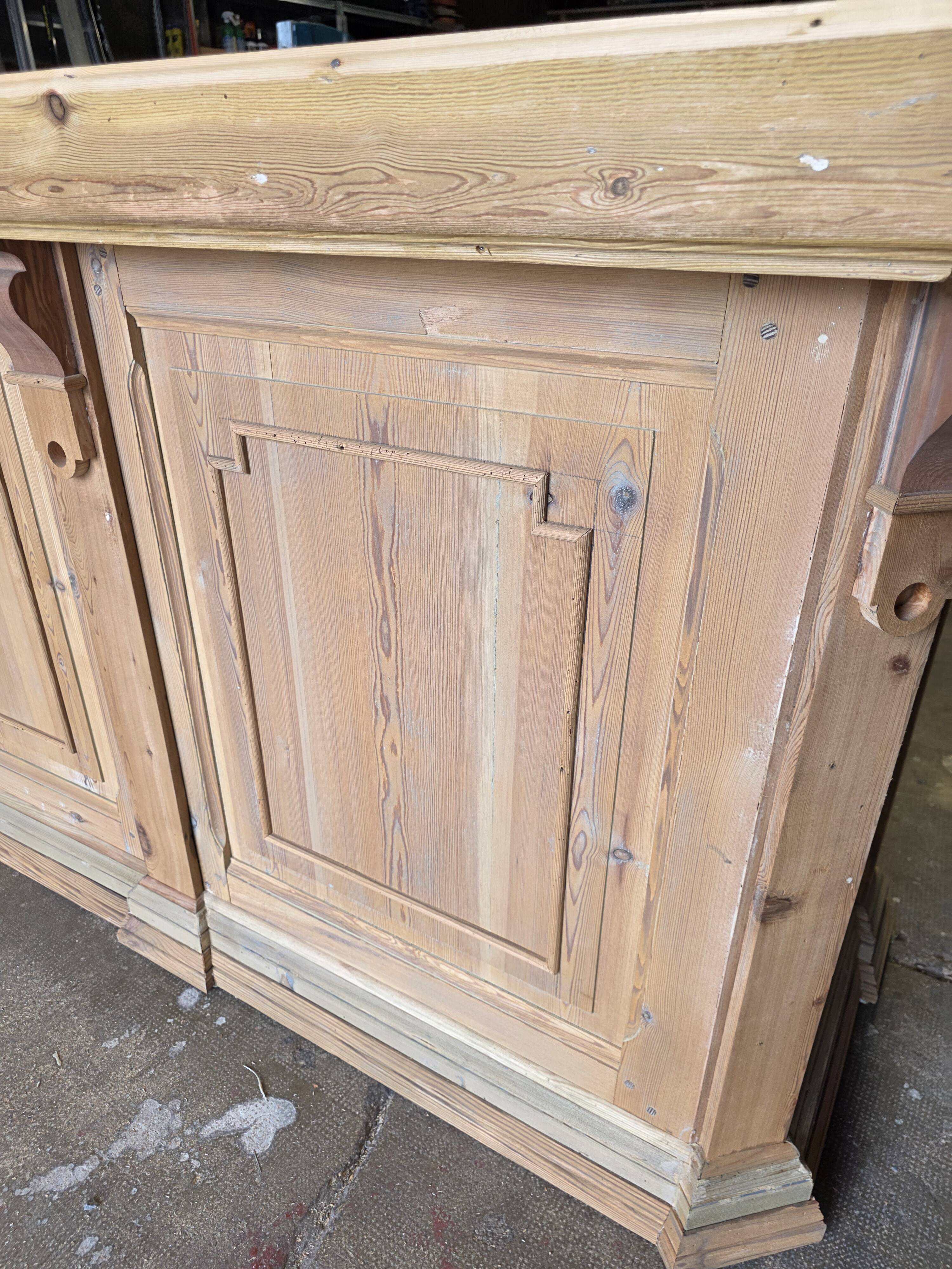 Trade counter