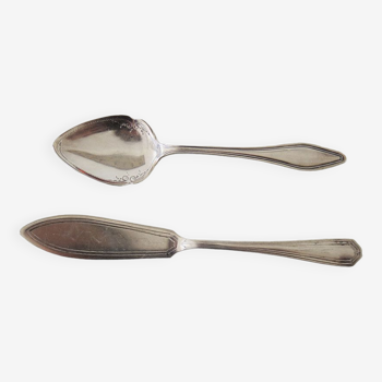 Silver metal service cutlery