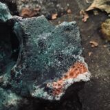 Empty pocket/ashtray in enamelled lava