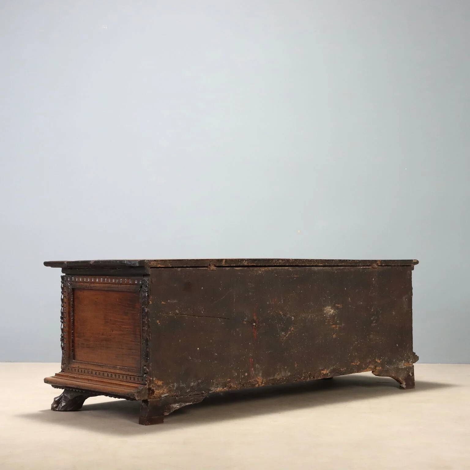 18th-century walnut chest with mouldings